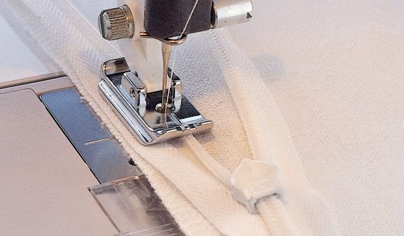Husqvarna Sewing Machines Invisible Zipper Foot