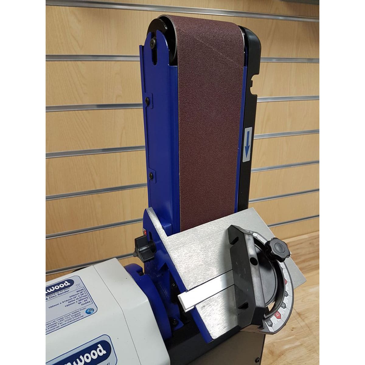 Charnwood 4” x 8” Belt & Disc Sander BD48 with Induction Motor - Image 5