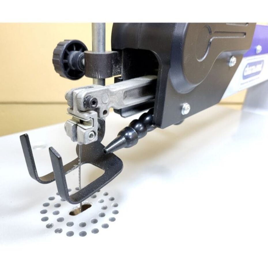 Charnwood 18″ / 457mm Scroll Saw Deep Throat With Foot Pedal SS18F - Image 3
