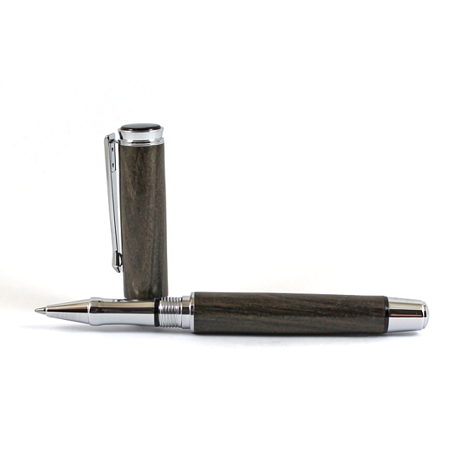 Beaufort Ink Cyclone rollerball pen kit with chrome fittings and black chrome accents - Image 3
