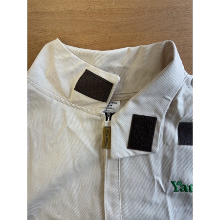 Natural woodturning smock Yandles branded collar detail