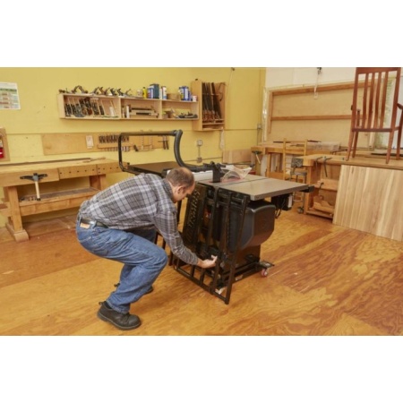 SawStop Folding Outfeed table for Professional cabinet Saw