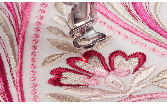 Innov-is V3LE Embroidery Machine - Image 2