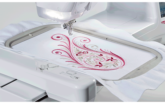 Innov-is V3LE Embroidery Machine - Image 3