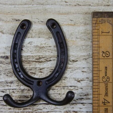 cast iron horseshoe shape double coat hook #castiron #coathook