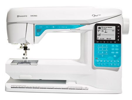 Husqvarna Viking Opal 650, showing LCD screen.