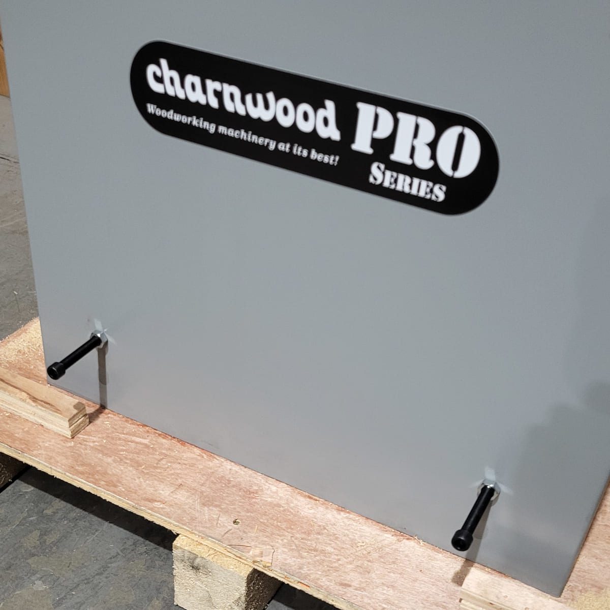 Charnwood Pro 16" x 9" Planer Thicknesser With 72 Carbide Cutters In 4 Spiral Rows - Image 7
