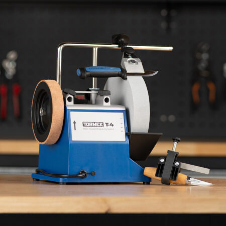 Tormek T4 with free knife jigs #tormek #t4 #knifesharpening #wetstone