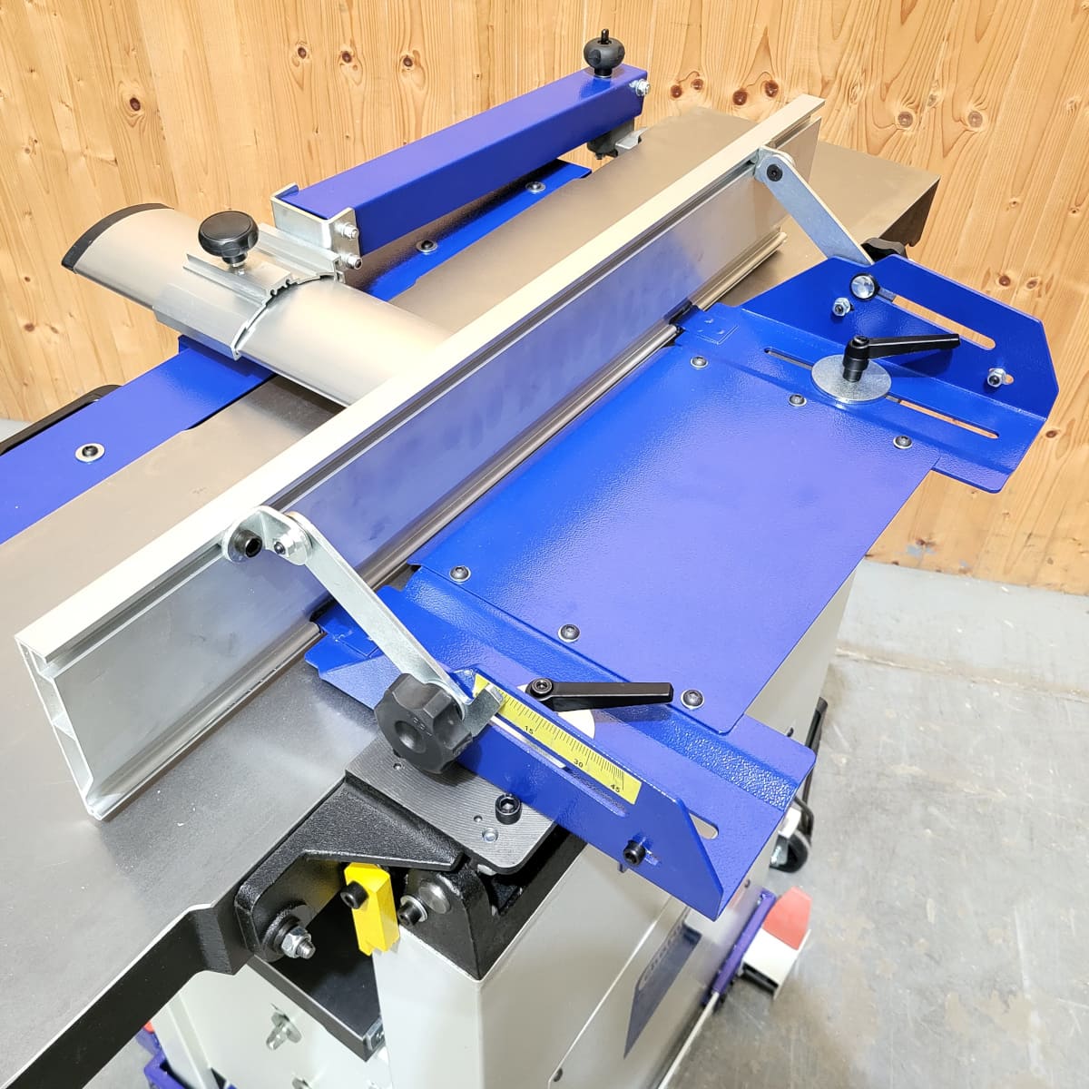 Charnwood 10" X 9" Planer Thicknesser With 24 X TC Cutters In Spiral Block PT10E2S - Image 3