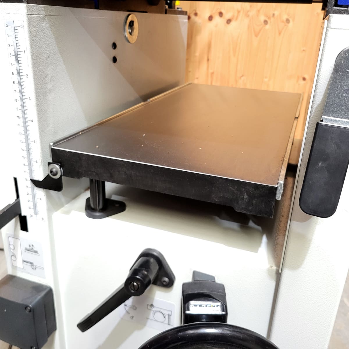 Charnwood 10" X 9" Planer Thicknesser With 24 X TC Cutters In Spiral Block PT10E2S - Image 7